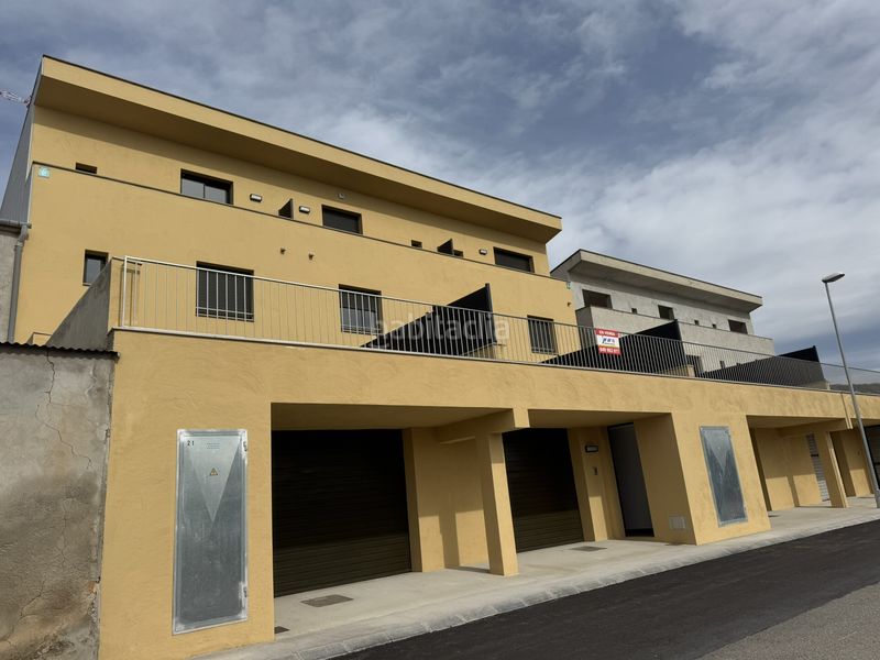 Foto 1bcab993-8e57-406f-afee-3fdbd2aae951. Casa adossada amb calefacció aparcament a Torrefeta i Florejacs