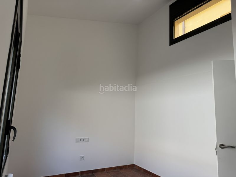 Foto 23a2e5e4-71d3-427e-8d36-6b81b6971182. Casa adossada amb calefacció aparcament a Torrefeta i Florejacs