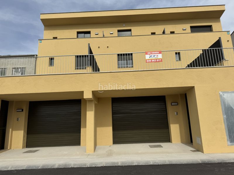 Foto 4d6d36f1-252c-4451-985c-eba7e376f516. Casa adossada amb calefacció aparcament a Torrefeta i Florejacs