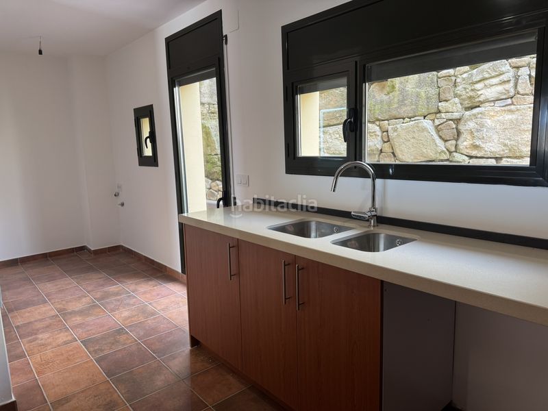 Foto a3551a5c-79a8-442b-988c-51967bd52e20. Casa adossada amb calefacció aparcament a Torrefeta i Florejacs