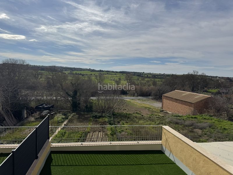 Foto e50c8da4-207b-45a8-8e39-157814c78fa6. Casa adossada amb calefacció aparcament a Torrefeta i Florejacs