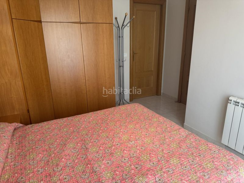 Foto afdb3d66-f8c5-43e4-a91e-dab9f5181e12. Casa adossada amb calefacció aparcament a Guissona