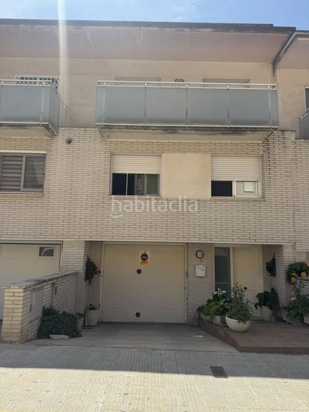 Foto d1d00aee-5b02-4e0c-9395-07ad09c52b64. Casa adossada amb calefacció aparcament a Guissona