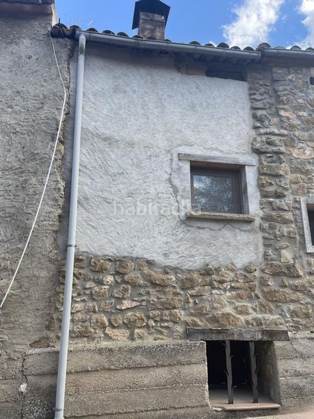 Foto 6df4dcbd-4b44-4e16-a705-2786c4003f0d. Casa adossada a Baronia de Rialb (La)