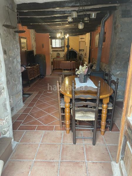 Foto fbb0e2fb-e6cf-4eab-bcbb-19bb1615e0cc. Casa adossada a Baronia de Rialb (La)