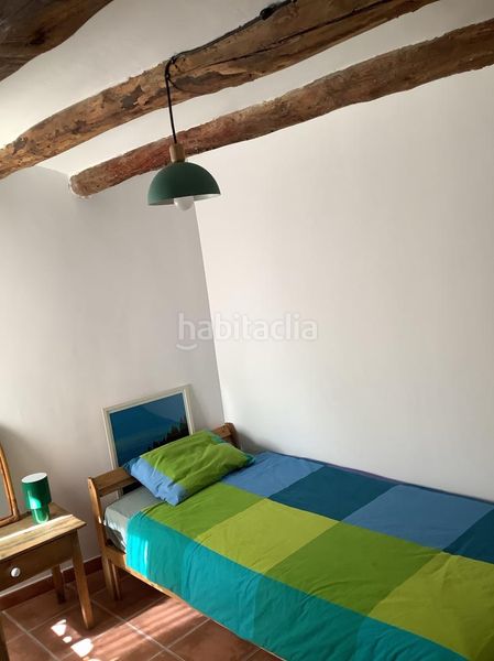 Foto 2fb95531-e0ac-4158-9ec4-bb1d27ac0dd1. Casa adossada a Ponts