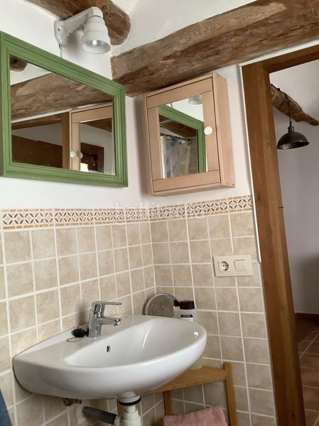 Foto def12317-dfe8-4c07-a486-f72eb36cfe20. Casa adossada a Ponts