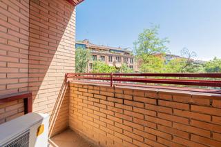 Etagenwohnung  Calle de manzanares. Balcones terraza ascensor
