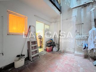 Local commercial à Llefià