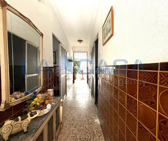 Foto 7b84c20f-e933-48ae-b546-acc6314ff05c. Casa amb aparcament a San Carlos - San José Sevilla