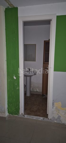 Foto 53541b1c-12d9-4593-b8f3-5d3500299552. Local comercial a Centre Castelldefels