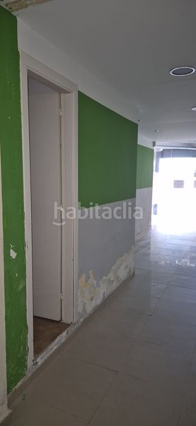 Foto 92dc8043-cfd6-460c-914d-8b7525792cff. Local comercial a Centre Castelldefels