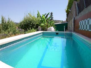 Chalet  Carrer arc. Casa con terraza y jardin privado