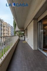 Piso  Calle del acuerdo. Piso exterior con dos terrazas cerca de quevedo y bilbao