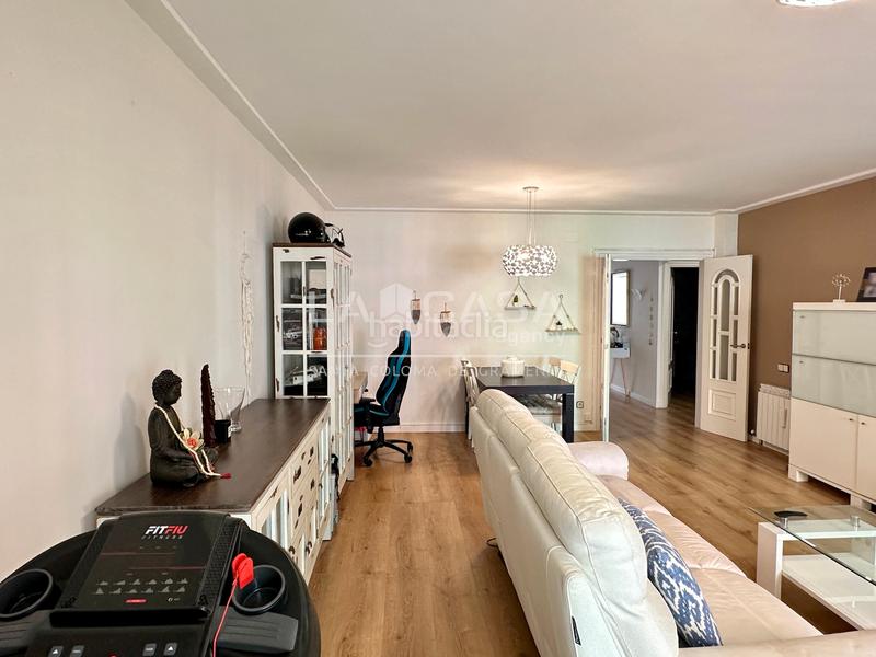 Foto 059620d4-3f0d-42bb-82cb-6b099effca3a. Appartement avec chauffage dans Centre Santa Coloma de Gramenet
