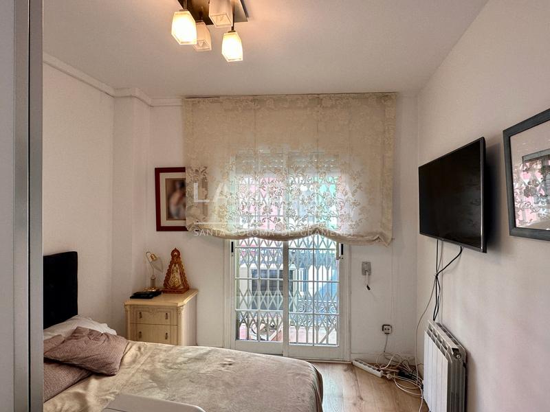 Foto 82c43246-4a71-4df9-9143-72b882fcfa18. Piso en Centre Santa Coloma de Gramenet