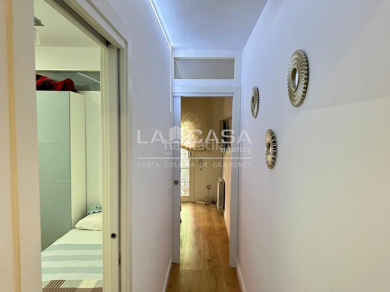 Foto 8655ce3c-9e25-413b-97b2-c554ba33ca0c. Piso en Centre Santa Coloma de Gramenet