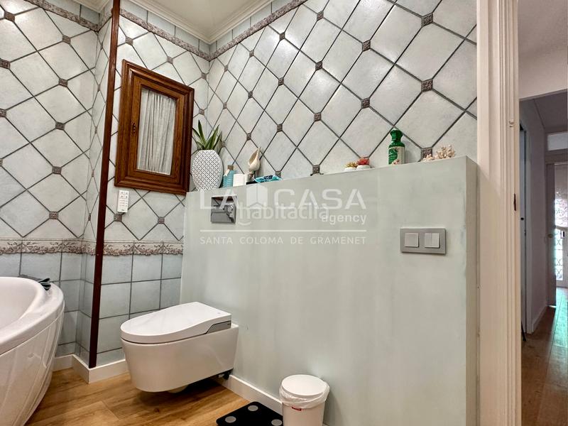 Foto d7fa05ab-3d2a-4c57-bc01-90bda403bb46. Piso en Centre Santa Coloma de Gramenet