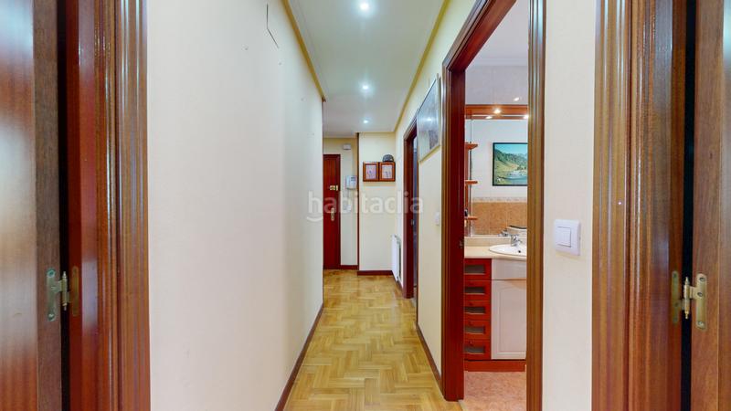 Foto 62ac7afd-5710-48bb-bb8a-6db86bf0ccd5. Flat with heating parking in Bagatza - S. Vicente Barakaldo