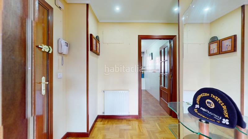 Foto 6508e601-e8ae-45f9-a0ea-c2dabec9f0a7. Pis amb calefacció aparcament a Bagatza - S. Vicente Barakaldo