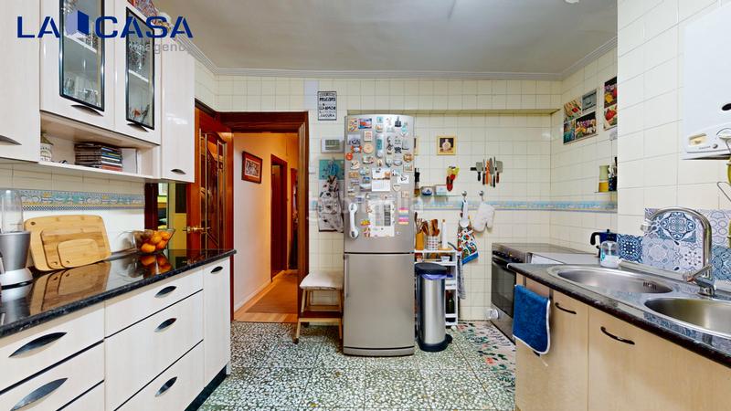 Foto a85641da-7243-4245-9fe0-5b883a34c144. Flat with heating in San Fransisco Bilbao