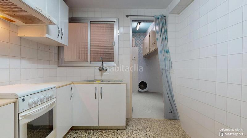 Foto eca7ebd2-dcf7-48b3-b818-adf8e5559381. Piso en El Castell Burjassot
