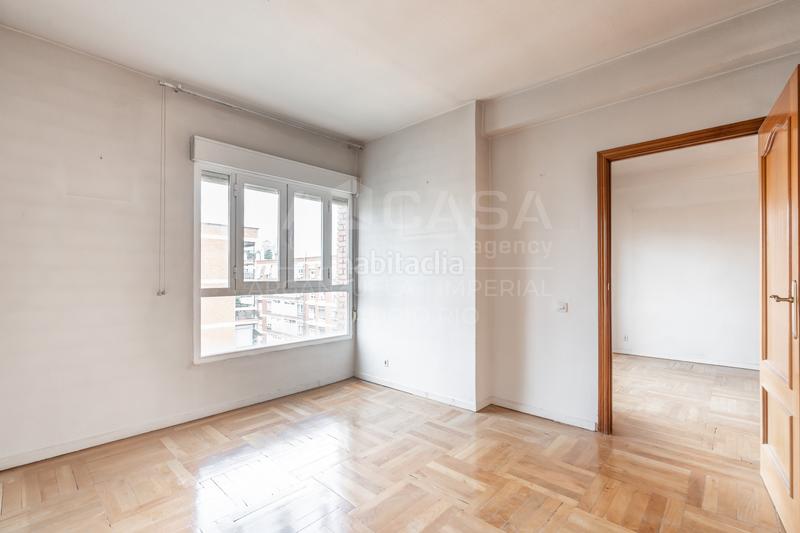 Foto 782d3d29-1a1f-42ab-8346-5ba75b376fdd. Piso en Casa de Campo Madrid