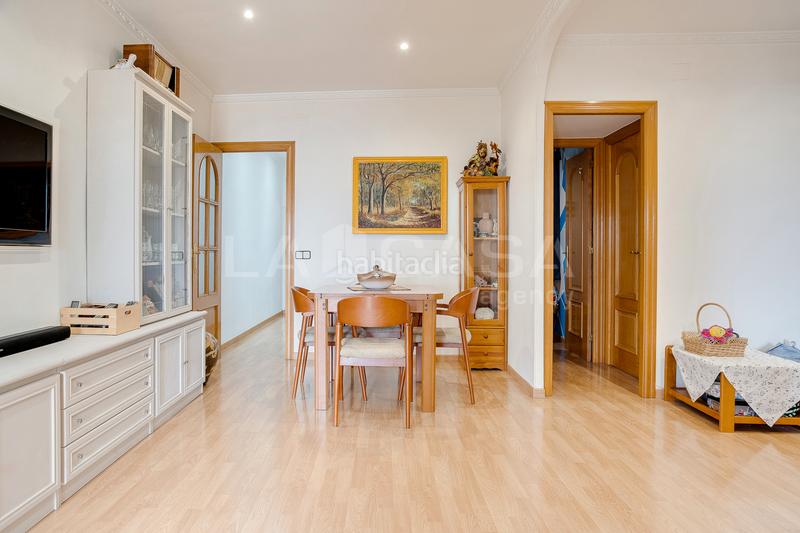 Foto 486b5d6d-761d-4201-a26d-5c1c69229f76. Appartamento in Sanfeliu Hospitalet de Llobregat (L´)