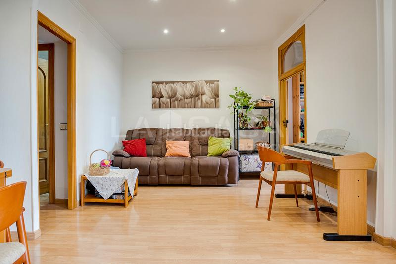 Foto b640285d-d4e6-4ad6-a22a-0ca50ac2e7a3. Appartamento in Sanfeliu Hospitalet de Llobregat (L´)