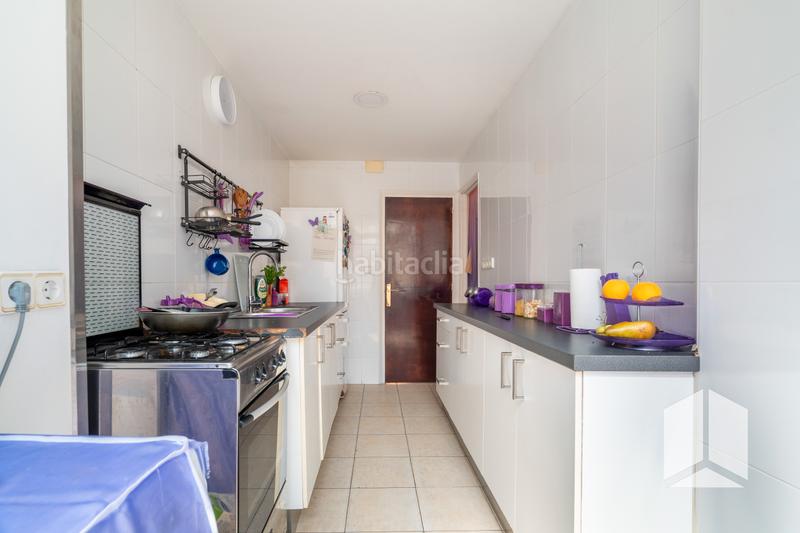 Foto 5f27b8cb-17ef-4380-945d-b6f2bcc5e0ee. Piso en Lluminetes Castelldefels