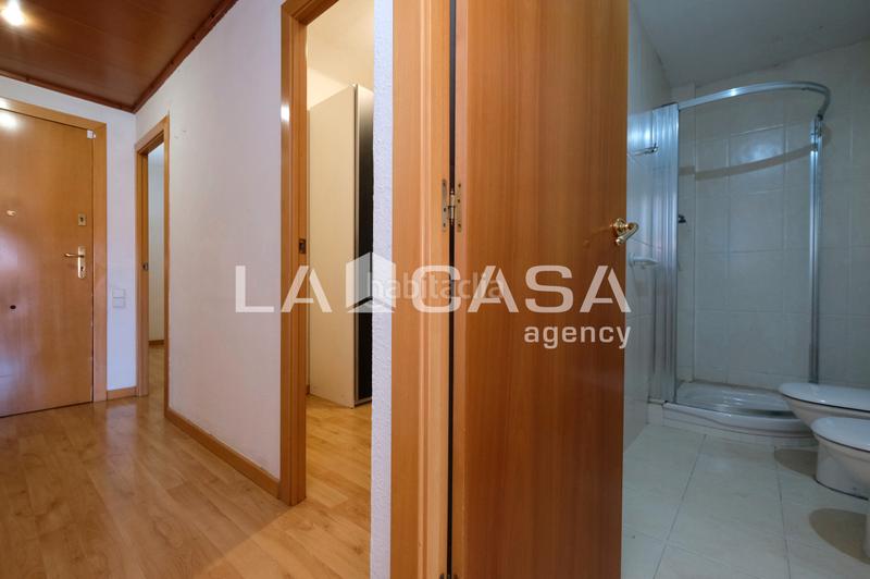 Foto 76b5a758-f869-49d8-9694-a0fee5fbd8ec. Piso en Navas Barcelona