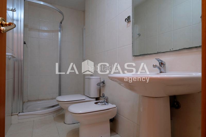 Foto f14b815b-bc21-4d11-8259-a71a0d413e17. Piso en Navas Barcelona