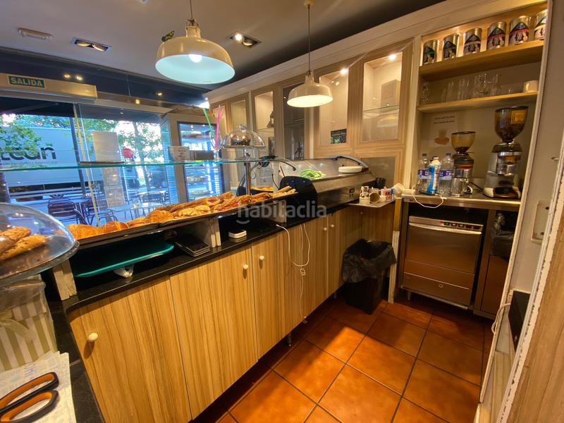 Foto 4534bf07-5376-4f79-ba77-4f2368075ff5. Local comercial en El Camp de l´Arpa del Clot Barcelona