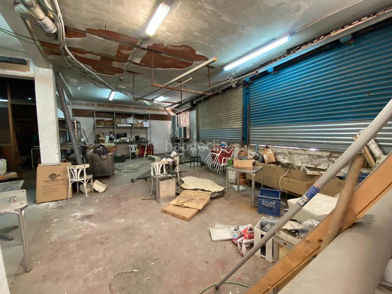 Foto feb01e6a-5952-4f57-a7ab-46e59abc5708. Local comercial en El Camp de l´Arpa del Clot Barcelona