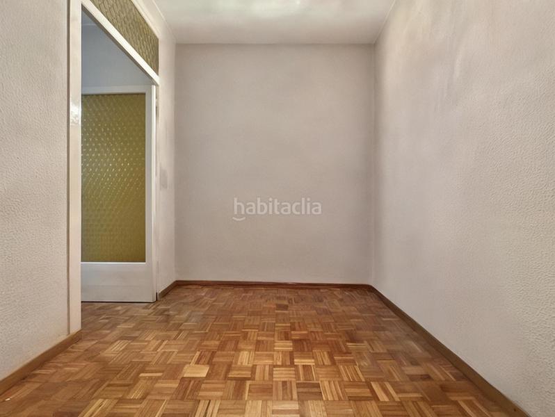 Foto d60ee62b-0cee-4b4b-8476-51c04e452716. Piso en Putget - Farró Barcelona