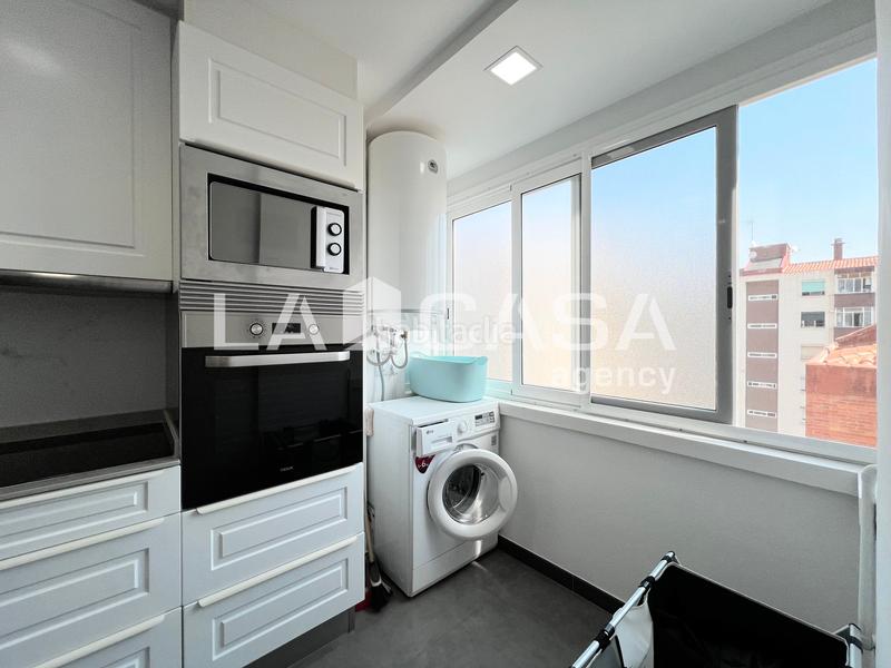Foto d0a064ad-b814-4e88-bce9-12821851922d. Piso en Llefià Badalona
