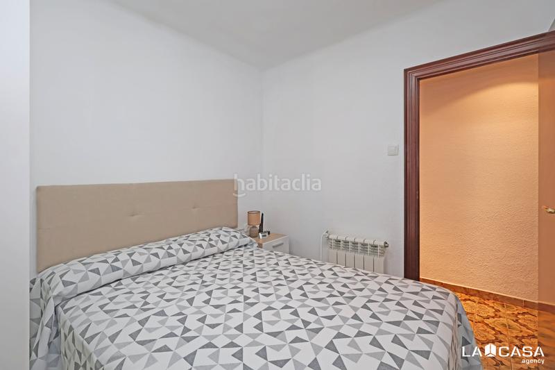Foto 4c3197be-7a30-42cd-90fe-db57dced80f4. Piso vivienda ideal en el corazón de Can Vidalet con balcón y ascensor! en Esplugues de Llobregat