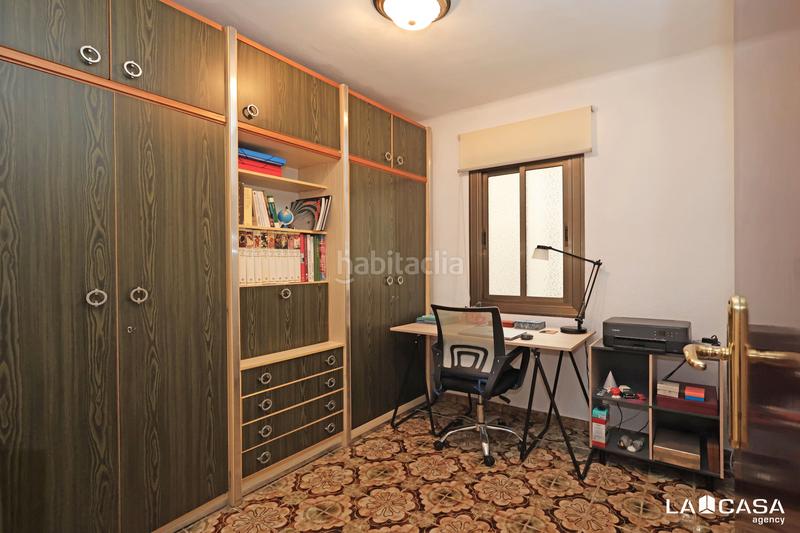 Foto ad3f2adf-a0b3-4c33-943f-bfdd537a82e0. Piso vivienda ideal en el corazón de Can Vidalet con balcón y ascensor! en Esplugues de Llobregat
