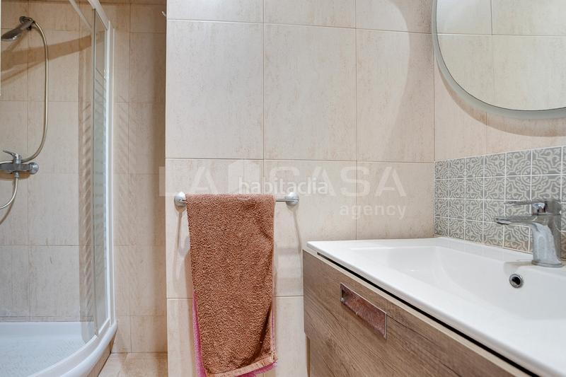 Foto 87a51858-c616-4bb2-864a-3c89717e1773. Appartamento con riscaldamento in La Verneda - La Pau Barcelona