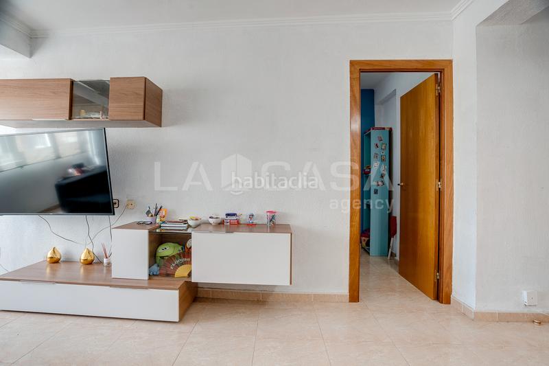 Foto 8f9ed516-67a6-47f7-84d6-130275232c16. Appartamento con riscaldamento in La Verneda - La Pau Barcelona