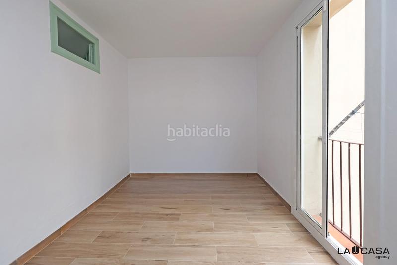 Foto 42690911-c9a0-45f2-8691-58ff7ce969a0. Piso en Raval Barcelona