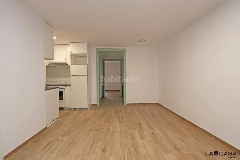 Foto 6852a4a7-1384-4cd0-9ca9-9375ffcf8b71. Piso en Raval Barcelona
