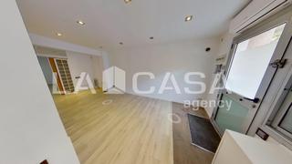 Rez-de-chaussée  Carrer de la torre dels pardals