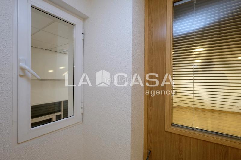 Foto 6ddd45f5-a71b-4061-a852-73a5c0e0a712. Geschäftsraum in Porta Barcelona