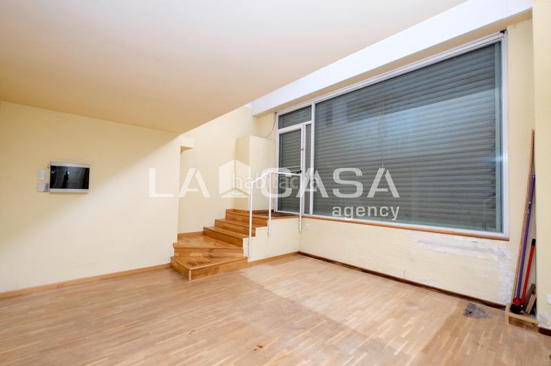 Foto ee12b88e-03be-469b-84d1-cf497806f6d9. Local comercial en Porta Barcelona