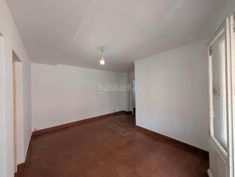 Foto 876da910-fa54-42e3-856f-36bfd89722c1. Piso en La Gavarra Cornellà de Llobregat