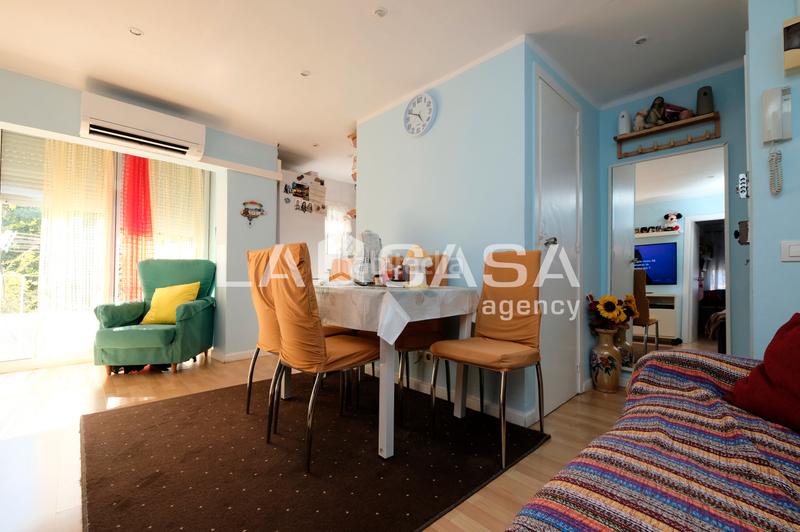 Foto 8c33e27a-9d62-4c25-80fd-5d9812d37dc5. Appartement avec chauffage dans Trinitat Nova Barcelona