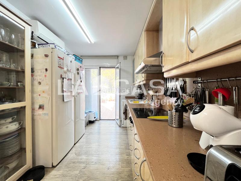 Foto ae390c01-9edf-4a2d-84e0-f493fc43ae1d. Appartement dans La Salut Badalona