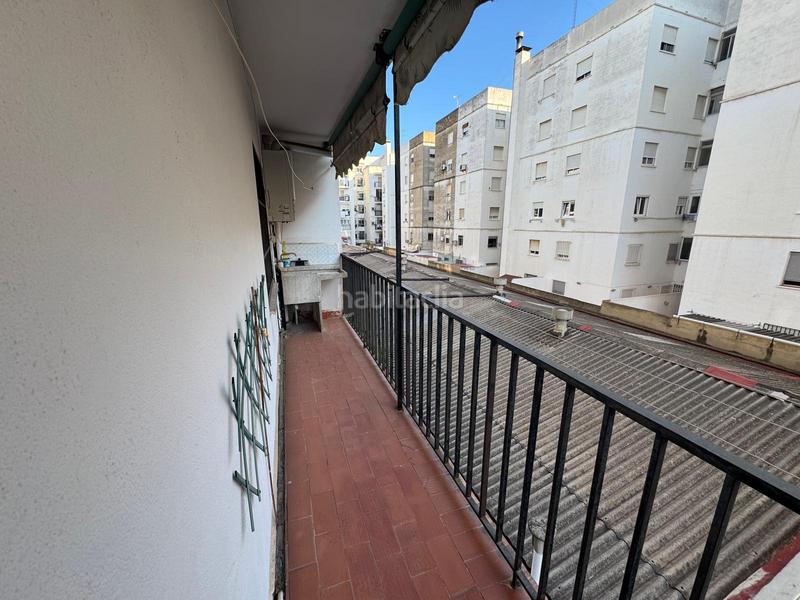 Foto 49140611-a80d-452f-9746-08df9097b0d4. Etagenwohnung in Ciutat Jardí Valencia