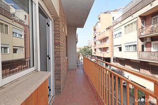 Appartement à Can Clota. Tu nuevo hogar te espera en can clota, esplugues de llobregat!